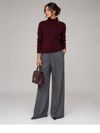 166172 Strickpullover mit Knopfdetail in Bordeaux