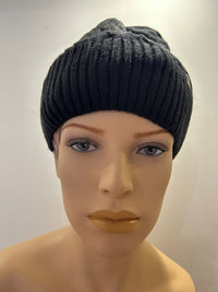 25 W I 91 - Strickmütze mit Rippstruktur