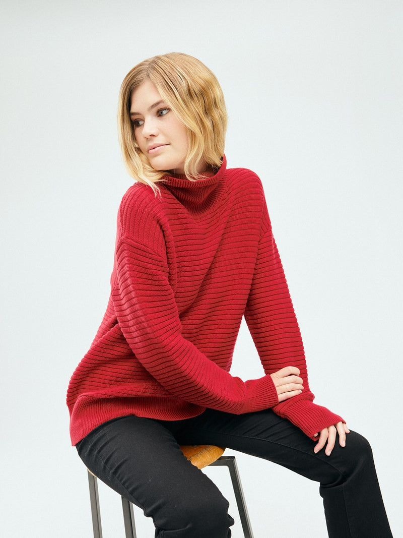 220 168 Strickpullover mit Strukturmuster in rot