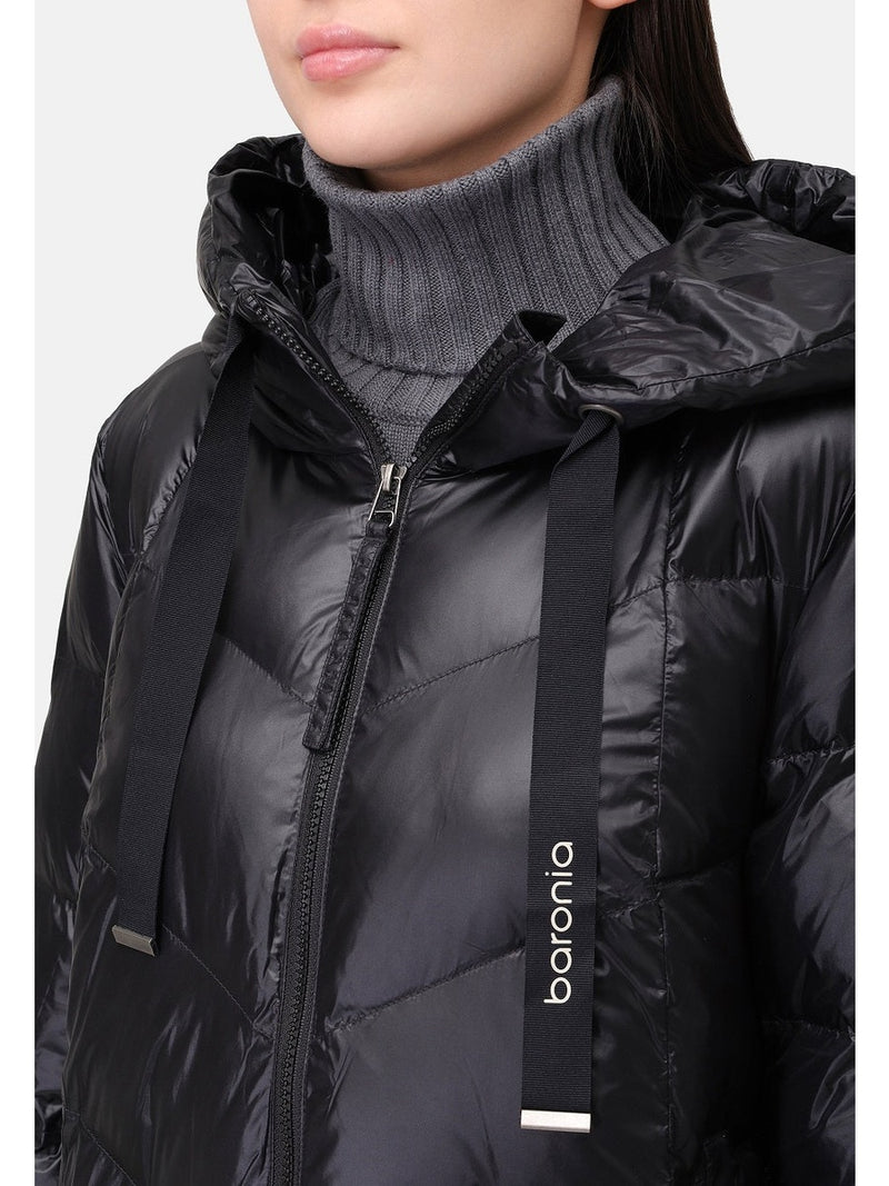 123000-150 Damenjacke mit Kapuze in schwarz