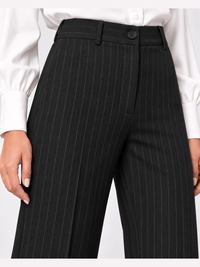 890900-538-9 Elegante Jersey-Hose mit feinen Nadelstreifen